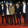 Louis Tomlinson, Niall Horan, Liam Payne, Zayn Malik et Harry Styles (One Direction) à la 15e édition des NRJ Music Awards à Cannes. Le 14 décembre 2013.