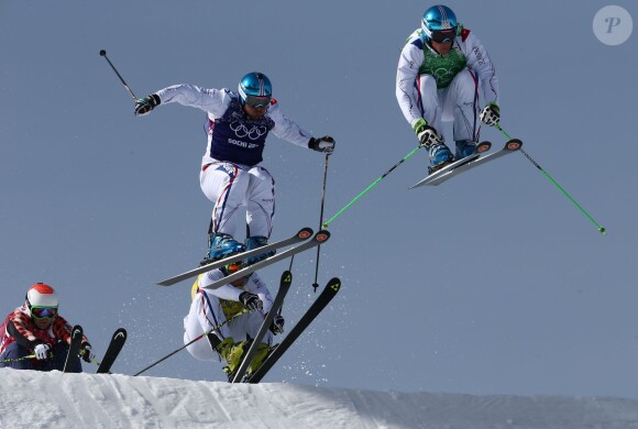 Jean-Frédéric Chapuis, Arnaud Bovolenta et Jonathan Midoln poursuivis par Brady Leman, ont réalisé un triplé historique aux Jeux olympiques de Sotchi, le 20 février 2014, en prenant les trois premières places du skicross