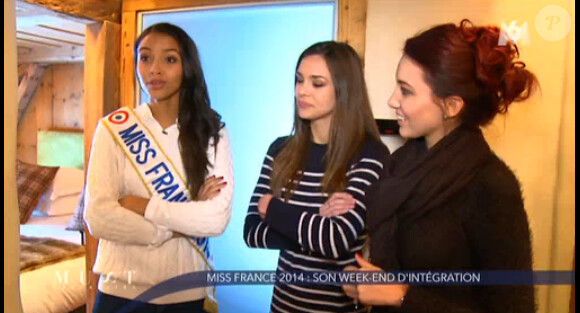 Les Miss Flora Coquerel, Delphine Wespiser et Marine Lorphelin en week-end d'intégration. Extrait de l'émission "Must Célébrité" du samedi 8 février.