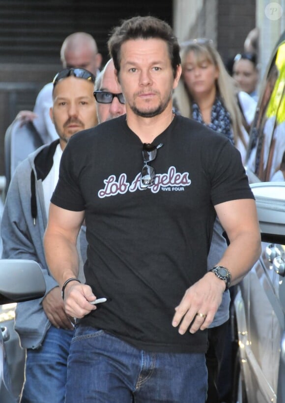 Mark Wahlberg à la sortie des studios ITV à Londres, le 6 août 2013.