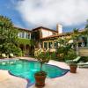 Ivana Trump a mis en vente sa sublime maison de Palm Beach pour 18,9 millions de dollars.