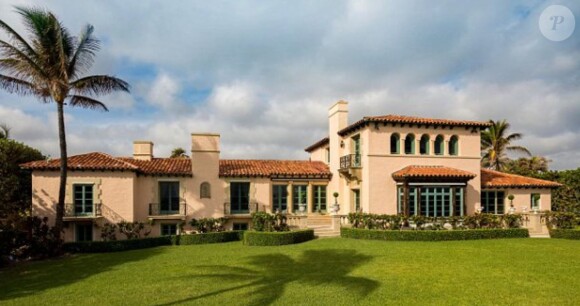 Ivana Trump a mis en vente sa maison de Palm Beach pour 18,9 millions de dollars.