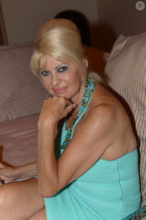 Exclusif - Ivana Trump à la soirée de Carole Asher, qui a lieu chaque année dans sa propriété à Saint Tropez. Le 27 Juillet 2013.