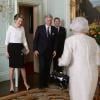 Le roi Philippe et Mathilde de Belgique ont rencontré la reine Elisabeth II d'Angleterre au Palais de Buckingham, à Londres, le 13 mars 2014.