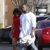Kim Kardashian et son fiancé Kanye West profitent de leur après-midi pour aller au cinéma ensemble à Calabasas, le 14 mars 2014.