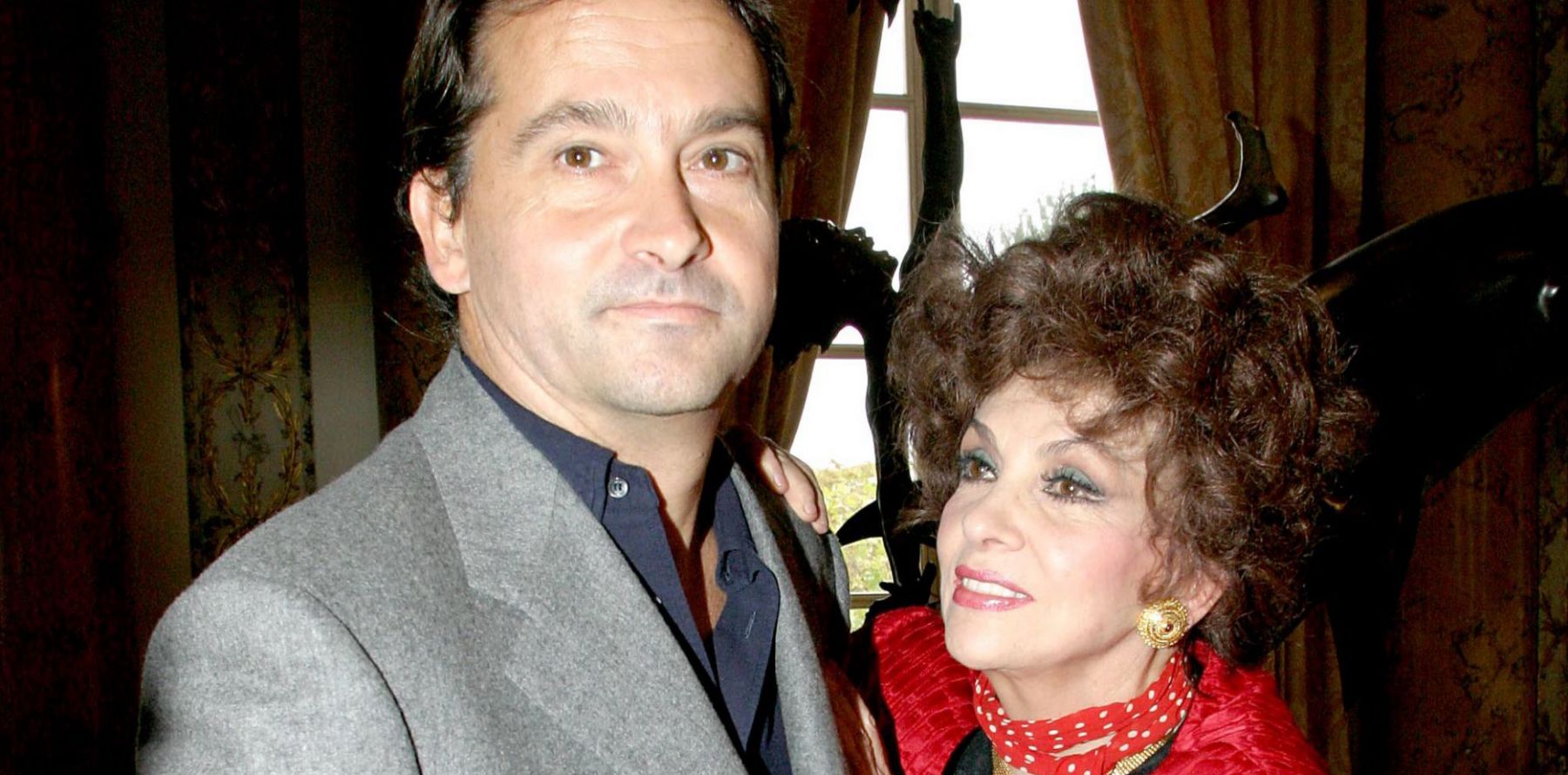 Qui Est Le Fils De Gina Lollobrigida Gina Lollobrigida manipulée ? Son fils déclare la guerre et saisit la