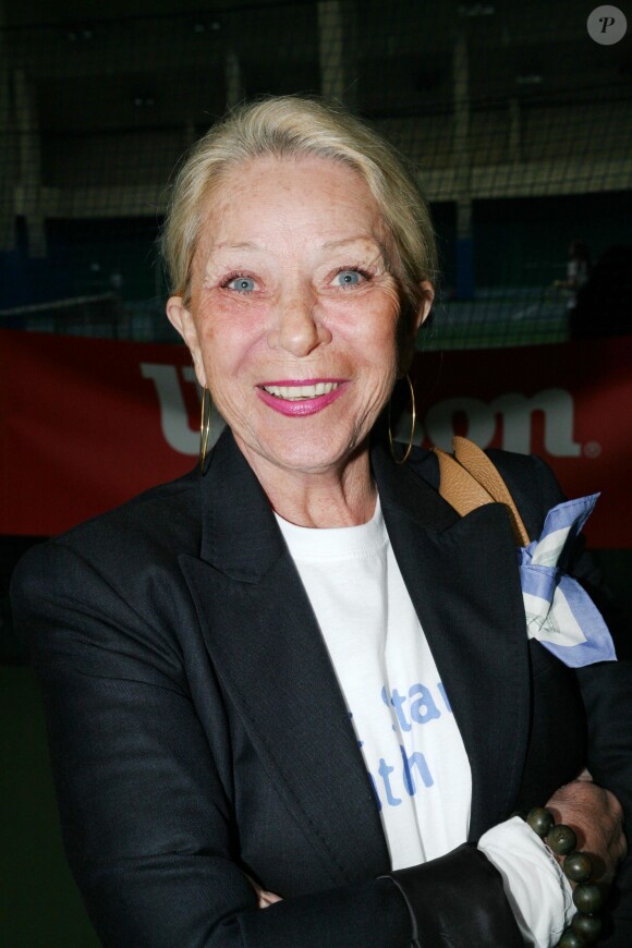 Danièle Odin lors d'une journée avec l'association "Enfant Star & Match" au Tennis Club de Paris le 17 mars 2014