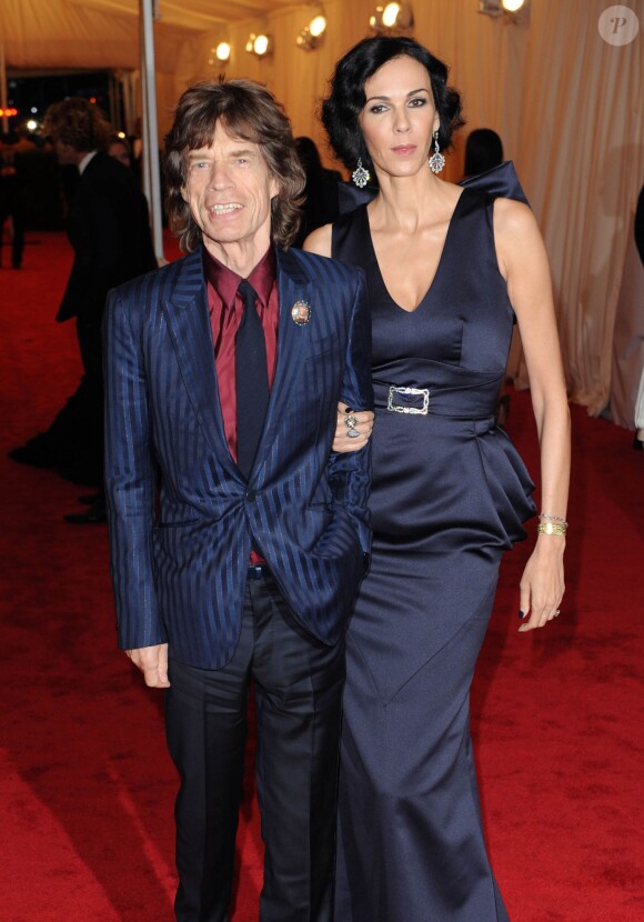 Mick Jagger et sa compagne L'Wren Scott assistent à la soirée Costume Institute Benefit. Le 7 mai 2012 à New York.