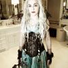 Madonna déguisée en Daenerys Targaryen de "Game of Thrones" pour célébrer Pourim, à New York le 16 mars 2014.