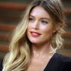 Doutzen Kroes enceinte et radieuse à la soirée Oscars Vanity Fair à Los Angeles le 2 mars 2014 s