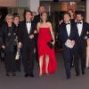 Guillaume Gallienne, sa femme Amandine et Stéphane Bern lors du Bal de la Rose à Monaco le 29 mars 2014