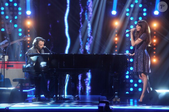 Aymeric Caron et Nolwenn Leroy enregistrent l'émission du Sidaction 2014, les 24 et 25 mars 2014 au théâtre Mogador à Paris (diffusion le 5 avril 2014).