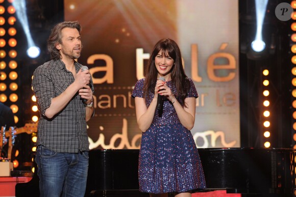 Aymeric Caron et Nolwenn Leroy enregistrent l'émission du Sidaction 2014, les 24 et 25 mars 2014 au théâtre Mogador à Paris (diffusion le 5 avril 2014).