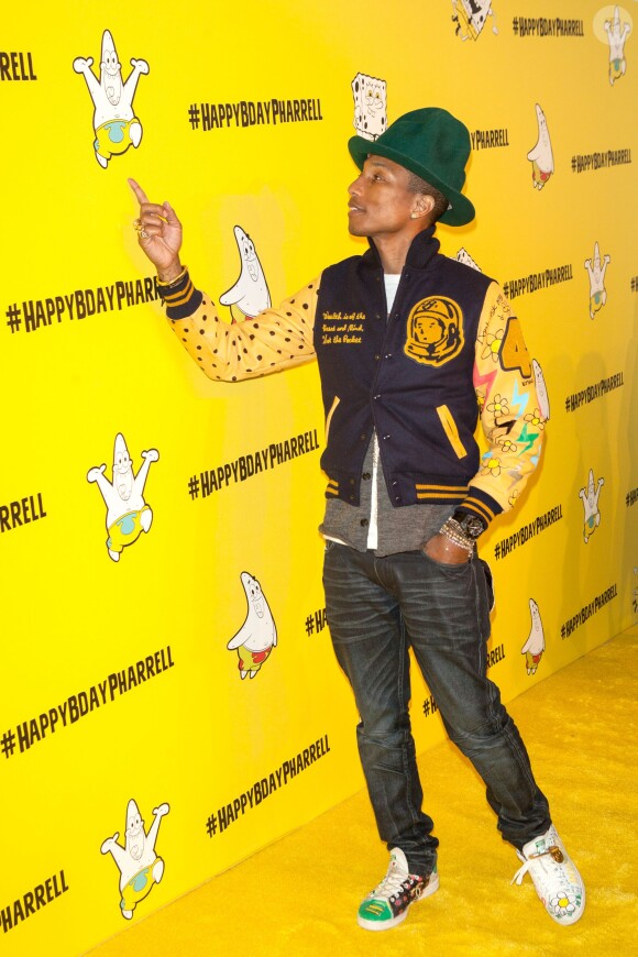 Pharrell Williams fête son 41e anniversaire au Cipriani Wall Street, antre de sa soirée inspirée de Bob l'éponge. New York, le 4 avril 2014.