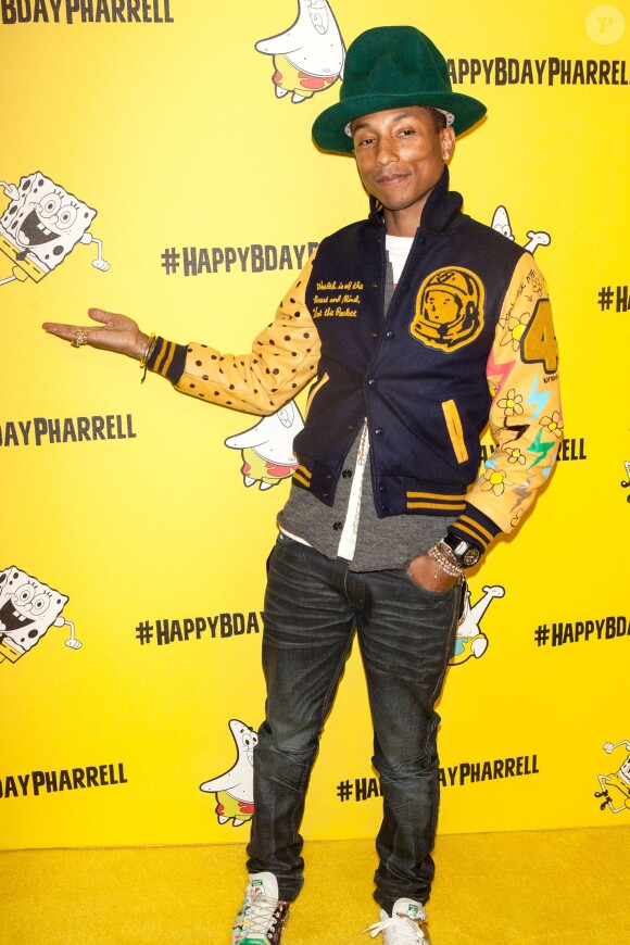 Pharrell Williams fête son 41e anniversaire au Cipriani Wall Street, antre de sa soirée inspirée de Bob l'éponge. New York, le 4 avril 2014.