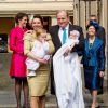 Le prince Carlos de Bourbon-Parme et la princesse Annemarie, avec leur fille aînée Luisa, célébraient le 5 avril 2014 le baptême de leur fille la princesse Cecilia à la cathédrale de Plaisance, en Italie.