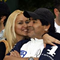Diego Maradona: Après la fausse couche de son ex, il attaque sa fiancée pour vol