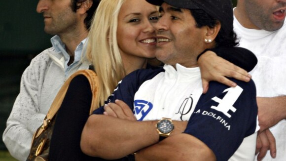 Diego Maradona: Après la fausse couche de son ex, il attaque sa fiancée pour vol