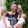 Exclusif - Carlos Moya fête son 37e anniversaire avec sa femme Carolina Cerezuela et ses enfants Carlos et Carla à Majorque en Espagne le 27 août 2013.