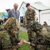 Le duc d'Edimbourg, époux d'Elizabeth II, visite l'unité Windsor Sea Cadet le 7 avril 2014
