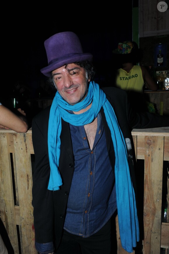 Rachid Taha à la soirée Ballsao Warehouse Party, aux Docks de Paris, jeudi 10 avril 2014.