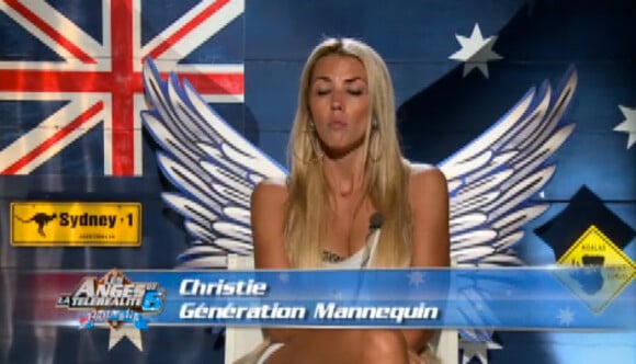 Christelle en interview (Les Anges de la télé-réalité 6 - épisode 29 du mercredi 16 avril 2014.)