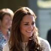 Kate Middleton a rencontré le 18 avril 2014 à Manly (nord de Sydney) les enfants malades du Bear Cottage, un hôpital pour enfants proposant des soins palliatifs, au 3e jour de leur tournée en Australie.