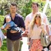 Josh Duhamel et Fergie emmènent leur fils Axl à l'église pour Pâques à Brentwood, le 20 avril 2014.