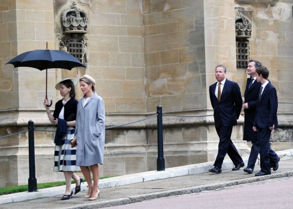 Le vicomte David Linley et la vicomtesse Serena Linley arrivant à la chapelle St George à Windsor pour la messe de Pâques, le 20 avril 2014, à la veille du 88e anniversaire de la reine Elizabeth II
