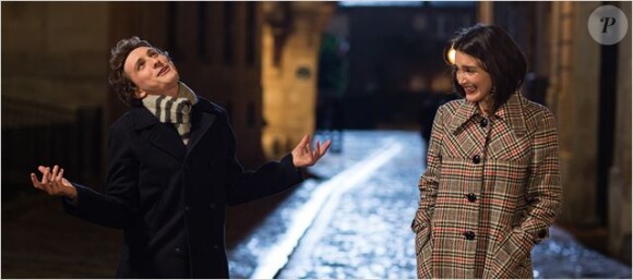 Baptiste Lecaplain et Charlotte Le Bon dans Libre et assoupi.