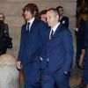 Carles Puyol et Anres Iniesta lors des obsèques de Tito Vilanova l'ex-entraîneur du Barça, en la cathédrale de Barcelone le 28 avril 2014