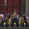Montse Chaure (veuve de Tito Vilanova) et ses enfants Carlota et Adrià lors des obsèques de Tito Vilanova l'ex-entraîneur du Barça, en la cathédrale de Barcelone le 28 avril 2014