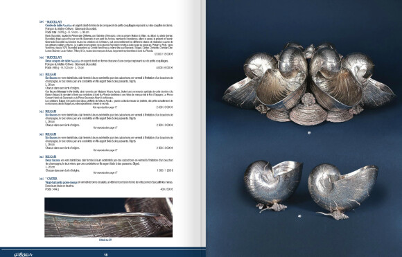 Image extraite du catalogue de la vente des objets du Phocéa, Hôtel Drouot, lundi 28 et mardi 29 avril 2014. À droite, une centre de table en argent de l'orfèvre Buccellati. Adjugé 12 000 euros.