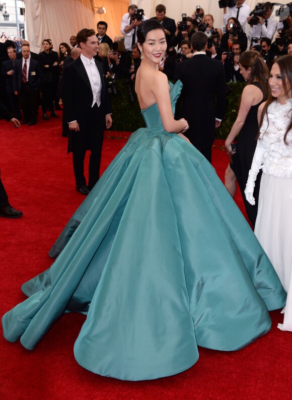 Liu Wen assiste au MET Gala au Metropolitan Museum of Art. New York, le 5 mai 2014.