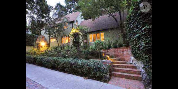 Robin Williams vend sa maison de Los Angeles pour la somme de 869 000 dollars.