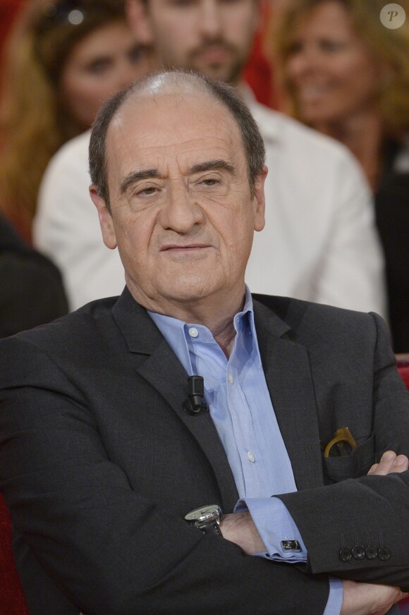 Pierre Lescure participe à l'émission Vivement Dimanche le 27 avril 2014.