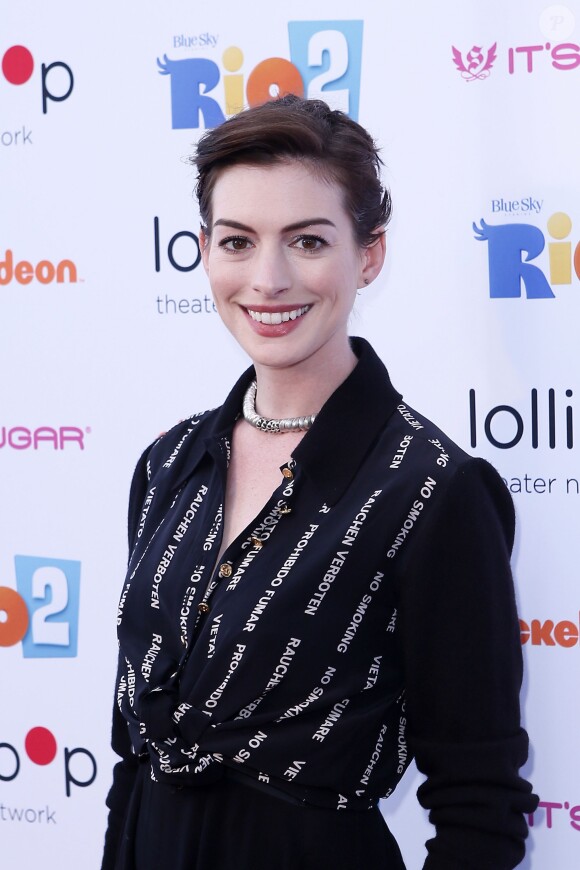 Anne Hathaway à Los Angeles, le 26 avril 2014. 