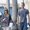 Jodie Foster et son fils aîné Charles "Charlie" Foster dans les rues de Beverly Hills à Los Angeles le 14 mai 2014