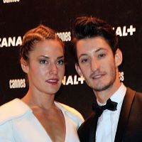 Cannes 2014 : Pierre Niney amoureux, Priscilla sexy à la soirée Canal+
