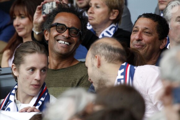 Pierre Sarkozy, Yannick Noah et Smain assistent au match Psg-Montpellier au Parc des Princes à Paris, le 17 mai 2014 