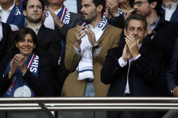 Anne Hidalgo et Nicolas Sarkozy lors du match Psg-Montpellier au Parc des Princes à Paris, le 17 mai 2014 