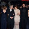 John Cusack, Mia Wasikowska, David Cronenberg, Julianne Moore, Robert Pattinson, Sarah Gadon (Bijoux Van Cleef & Arpels) lors de la montée des marches du film "Maps to the stars" lors du 67e Festival du film de Cannes le 19 mai 2014