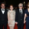 Michel Merkt, Julianne Moore, David Cronenberg lors de la montée des marches du film "Maps to the stars" lors du 67e Festival du film de Cannes le 19 mai 2014