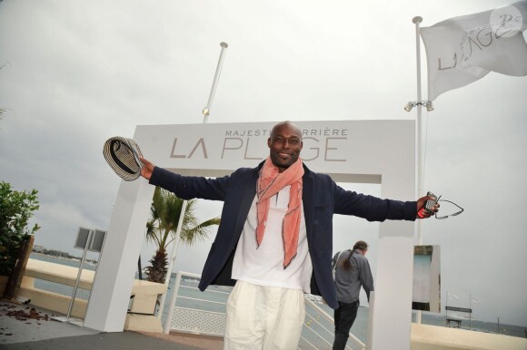Jimmy Jean-Louis - Déjeuner sur la plage du Majestic organisé par AlloCiné, Purepeople et le groupe Barrière à l'occasion du 67e Festival du film de Cannes le 15 mai 2014