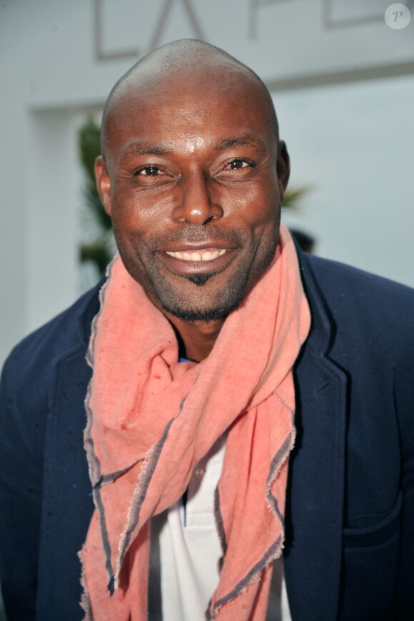 Jimmy Jean-Louis - Déjeuner sur la plage du Majestic organisé par AlloCiné, Purepeople et le groupe Barrière à l'occasion du 67e Festival du film de Cannes le 15 mai 2014
