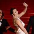  Gong Li sublime &agrave; la Mont&eacute;e des marches du film "Coming Home" lors du 67e Festival du film de Cannes le 20 mai 2014. 