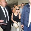 Kylie Minogue à l'aéroport de Nice pour assister au 67e Festival de Cannes le 20 mai 2014.