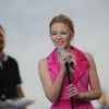 Kylie Minogue en live sur le plateau du Grand Journal, au Festival de Cannes, le 20 mai 2014.