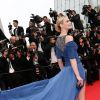 Sarah Marshall (Robe Jitrois, boots Giuzeppe Zanotti et boucles d'oreilles Montblanc)  - Montée des marches du film "The Search" lors du 67e Festival du film de Cannes le 21 mai 2014