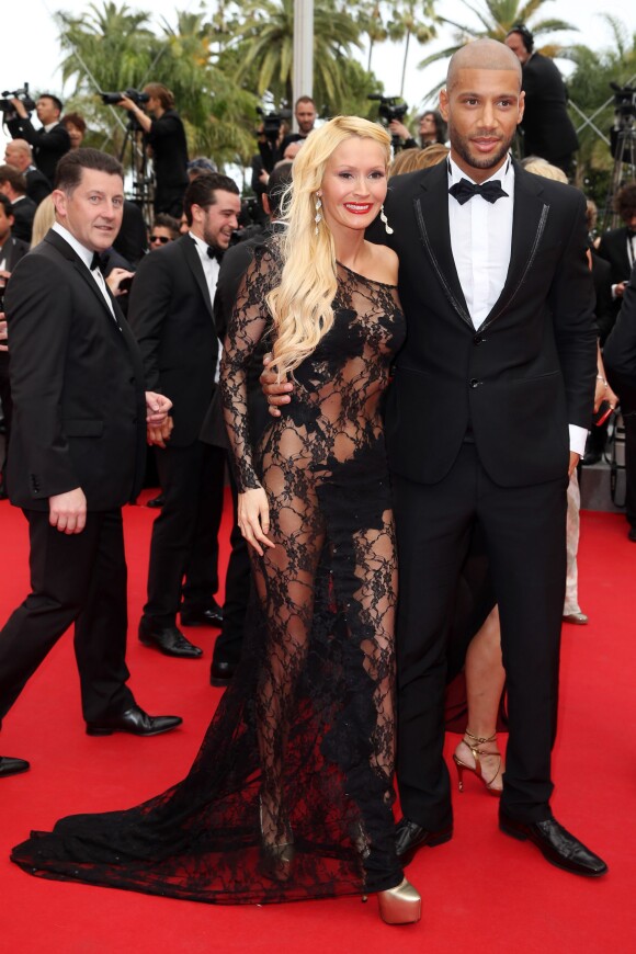 Tatiana Laurens Delarue et son mari Xavier Delarue  - Montée des marches du film "The Search" lors du 67e Festival du film de Cannes le 21 mai 2014